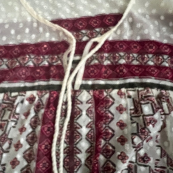 Daniel rain cream with tribal print peasant top size L - Picture 2 of 8